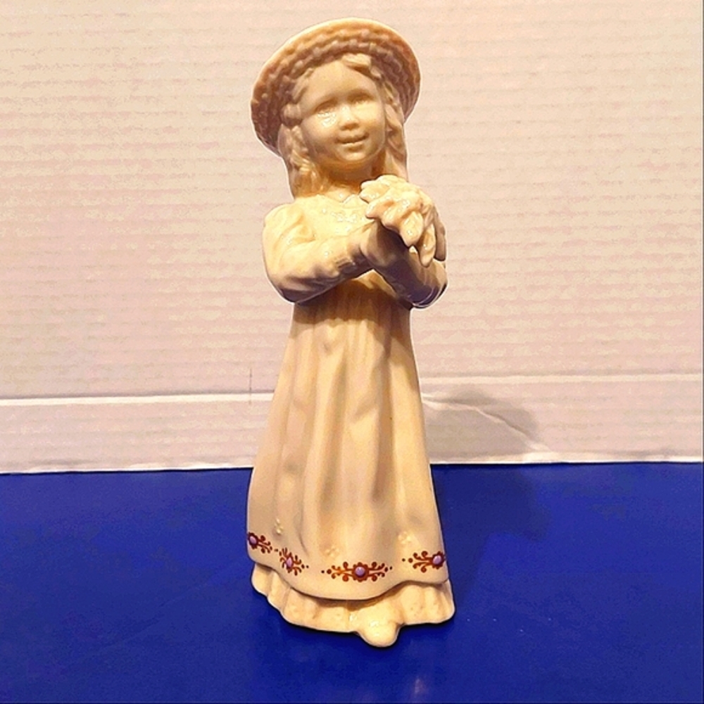 Vintage "Lenox" Porcelain Figurine " Girl with Flowers "